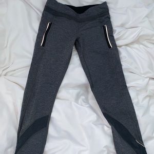 Gray lululemon cropped leggings